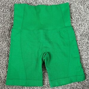 All in motion XS green biker shorts